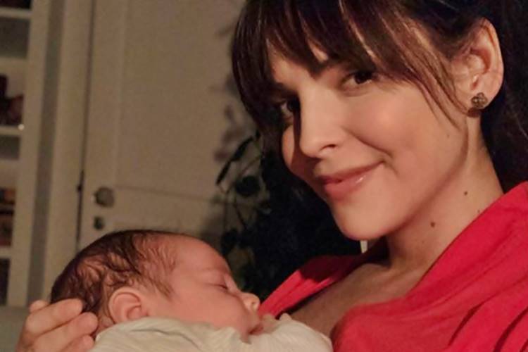 Mãe de primeira viagem, Titi Muller revela medo de amamentação - Foto: Reprodução/Instagram@titimuller_