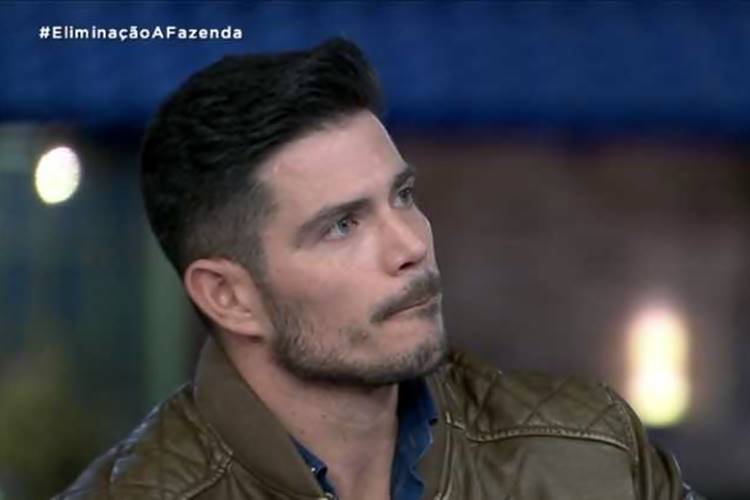 A Fazenda 12: JP Gadelha diz que se sentiu assediado por Jojo Todynho - Foto: Reprodução/RecordTV