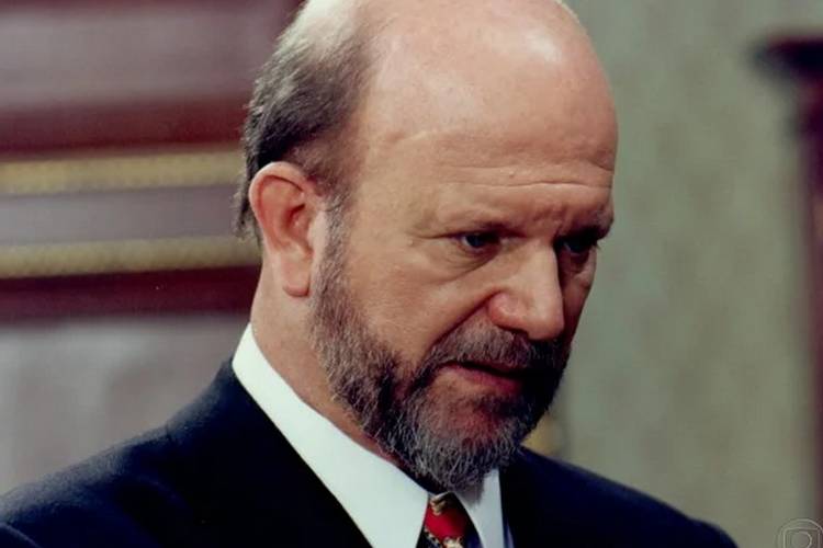 Famosos lamentam morte do ator Cecil Thiré