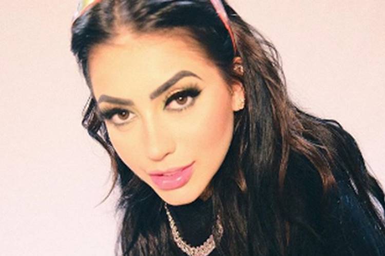 MC Mirella A Fazenda 12: Família de MC Mirella processa Twitter e justiça determina retirada de ofensas do microblog - Foto: Reprodução/Instagram@mirella