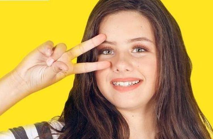 Emily Dias reprodução da internet