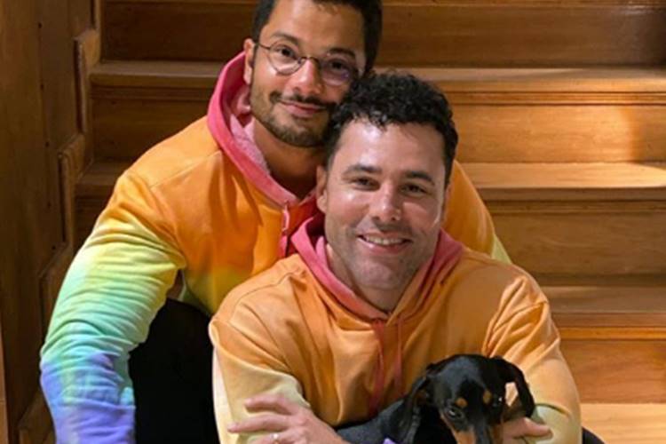 Ator Rodrigo Sant'anna fala sobre sua sexualidade: ''Não quero que ninguém se torne gay porque eu sou'' - Foto: Reprodução/Instagram@rodrigosantanna1