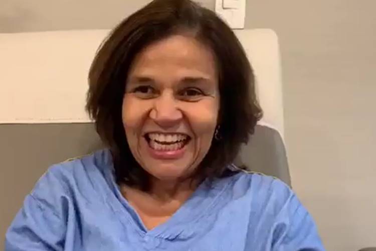 Assessoria atualiza estado de saúde de Claudia Rodrigues pós medicamento vindo dos EUA - Foto: Reprodução/Instagram@claudia_rodrigues_oficial