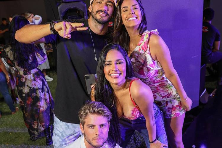 Gui Napolitano, Ivy Moraes, Fly e Daniel Lenhardt Gui Napolitano, Ivy Moraes, Fly e Daniel Lenhardt/ Instagram