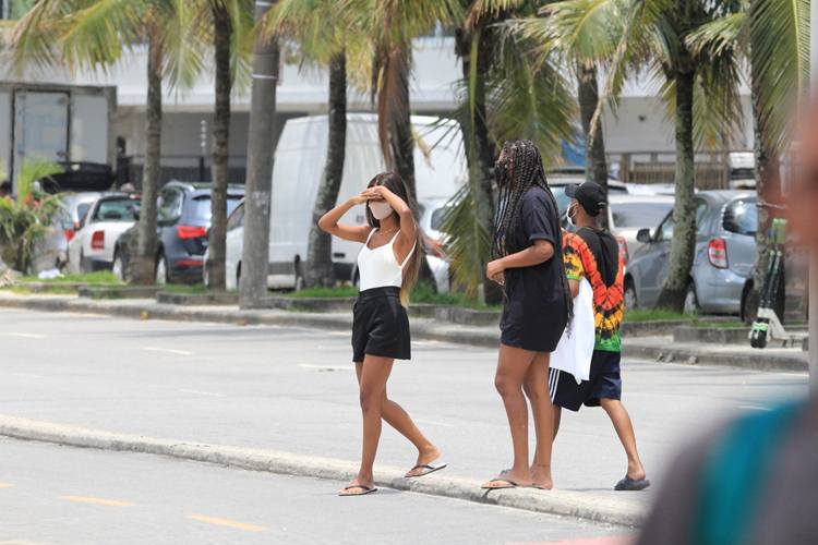 Ludmilla e Brunna Gonçalves 1 - Ag. News