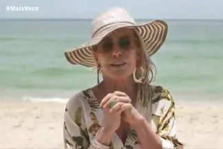 Sem máscara, Ana Maria apresenta ''Mais Você'' na praia e reclama de aglomeração - Foto: Reprodução/Rede Globo