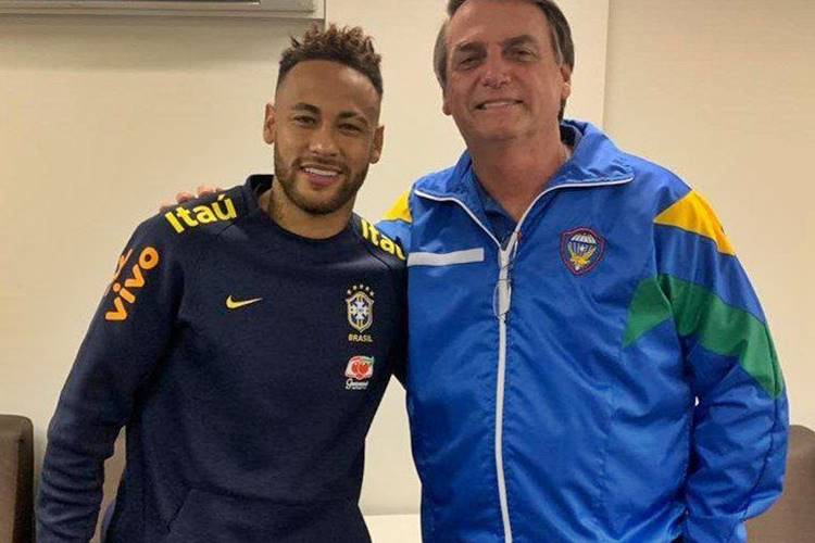 Bolsonaro fala com Neymar por chamada de vídeo e pergunta sobre ''contatinhos'' - Foto: Reprodução/Instagram