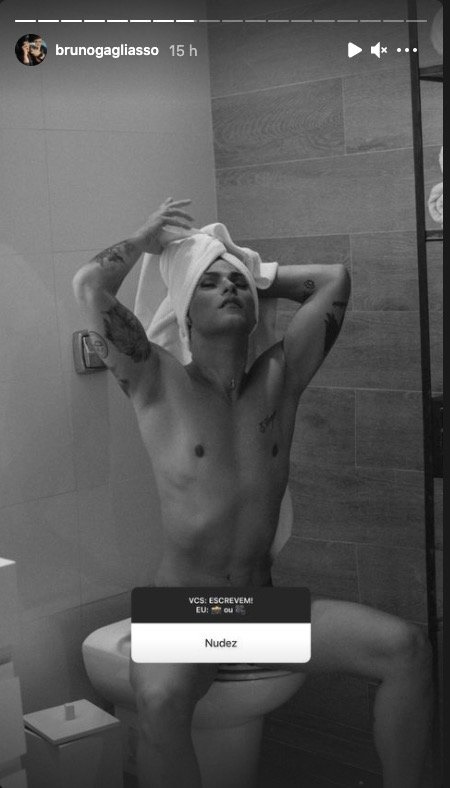 A pedido de fã, Bruno Gagliasso posta nude nas redes sociais - Foto: Reprodução/Instagram