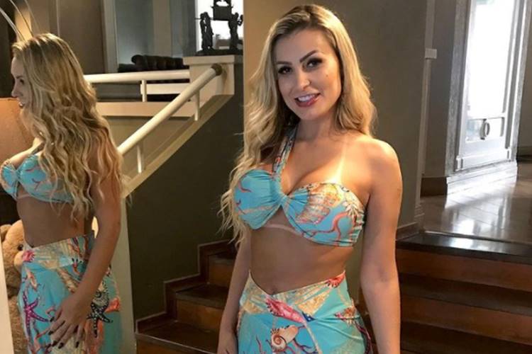 Andressa Urach revela ter sofrido ''lavagem cerebral'' na igreja Universal para doar dinheiro - Foto: Reprodução/ Instagram