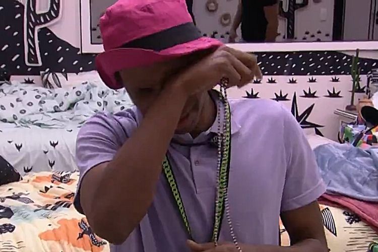 Jovem reitera boletim de ocorrência contra Lucas Penteado por sequestro e agressão