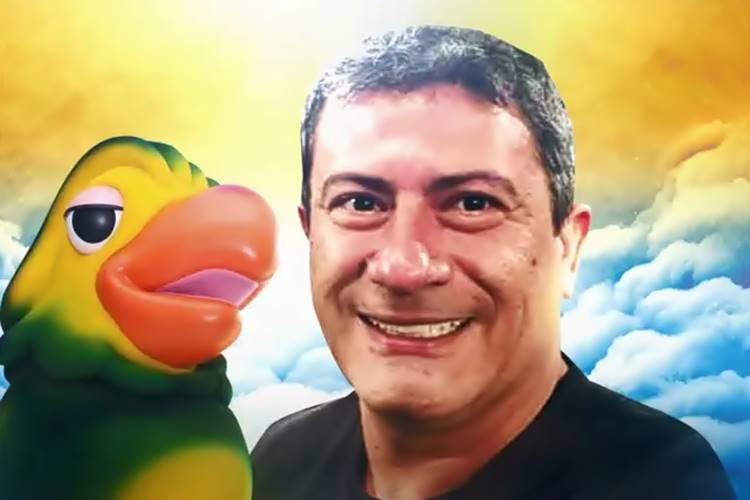 Família de Tom Veiga faz culto de aniversário do ator: ''Saudade'' - Foto: Reprodução/ Globo