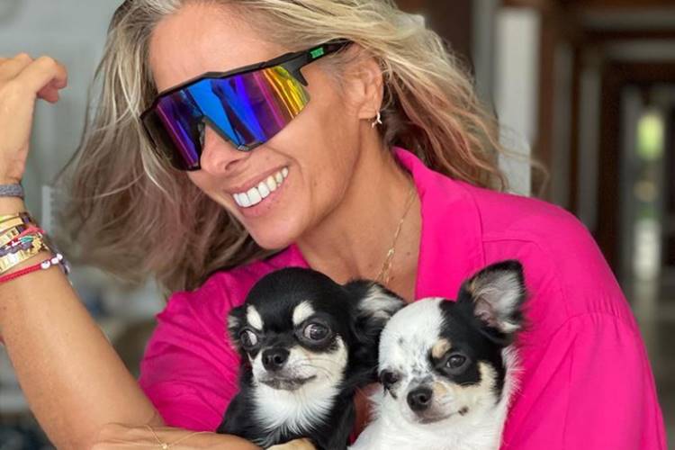 Adriane Galisteu Adriane Galisteu fecha contrato com Record e assume o comando do ''Power Couple'' - Foto: Reprodução/ Instagram