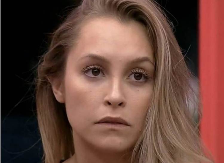 Carla Diaz 2
