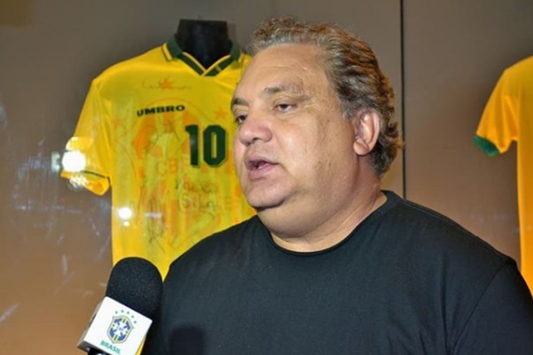 Ex jogador de futebol Branco Ex jogador de futebol Branco
