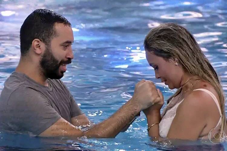 BBB21: Após Pocah desistir, Gil e Sarah vencem prova do líder - Foto: Reprodução/ Rede Globo