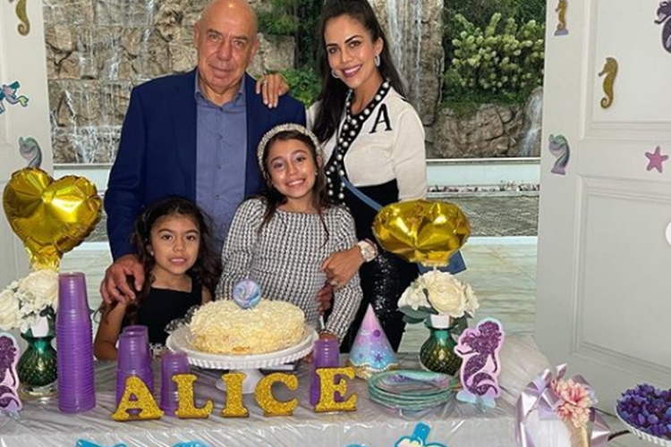 Daniella Albuqierque e família foto reprodução Instagram
