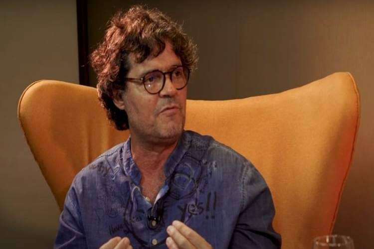 Felipe Camargo fala sobre sua luta com doença incurável Área VIP