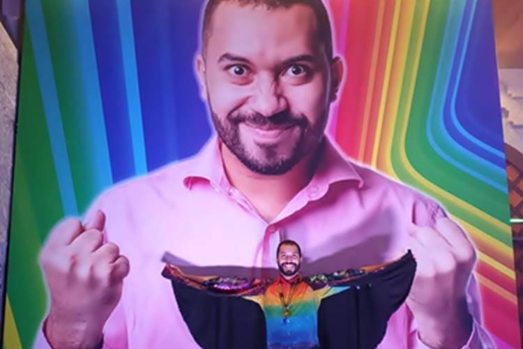 BBB21: Gilberto revela que quer ajudar mais pessoas LGBTs a se aceitarem - ''Deus fala comigo, bicha ou não'' - Foto: Reprodução/ Rede Globo