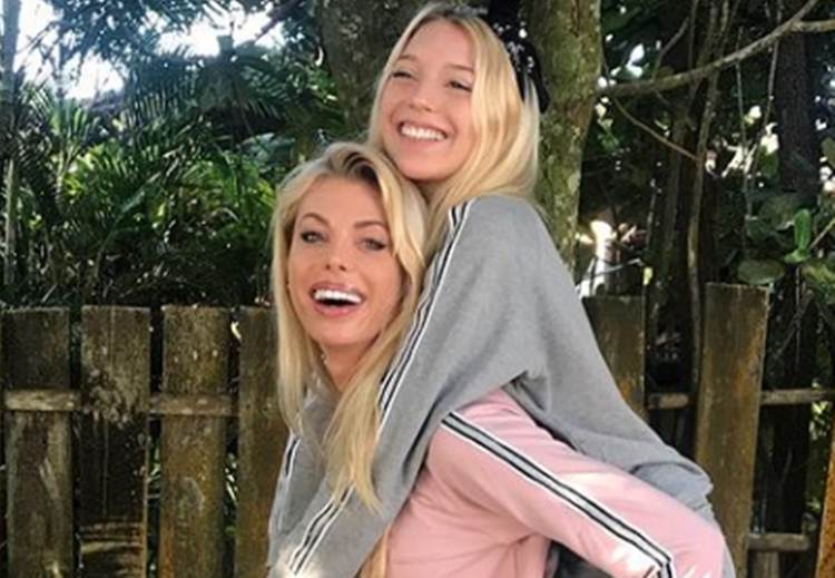 Isabelle e Caroline Bitterncourt - Instagram