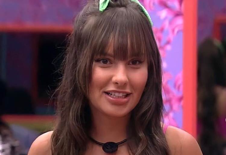 BBB21: Thais Braz deixa o reality com 82,29% dos votos do público