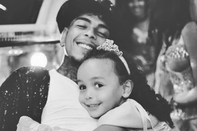MC Kevin com a filha MC Kevin com a filha/Instagram