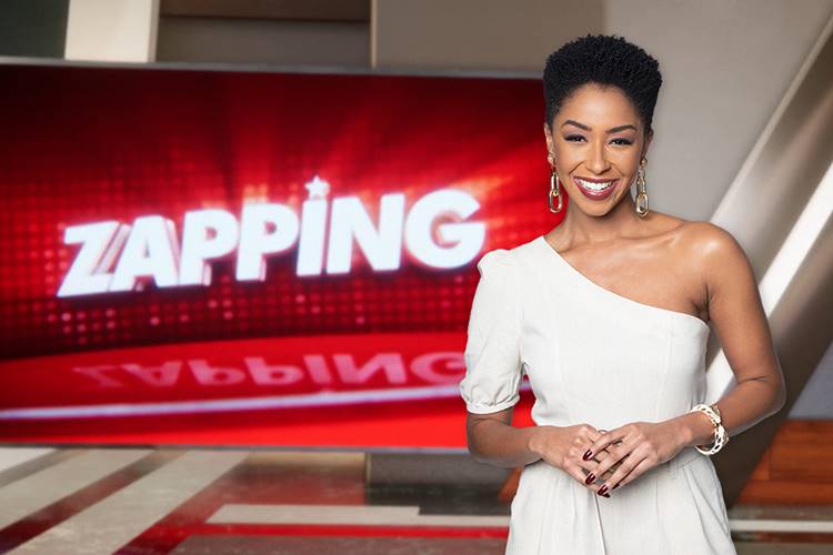 Mariana Bisbo estreia como apresentadora do Zapping Mariana Bisbo estreia como apresentadora do Zapping (Divulgação/RecordNews)