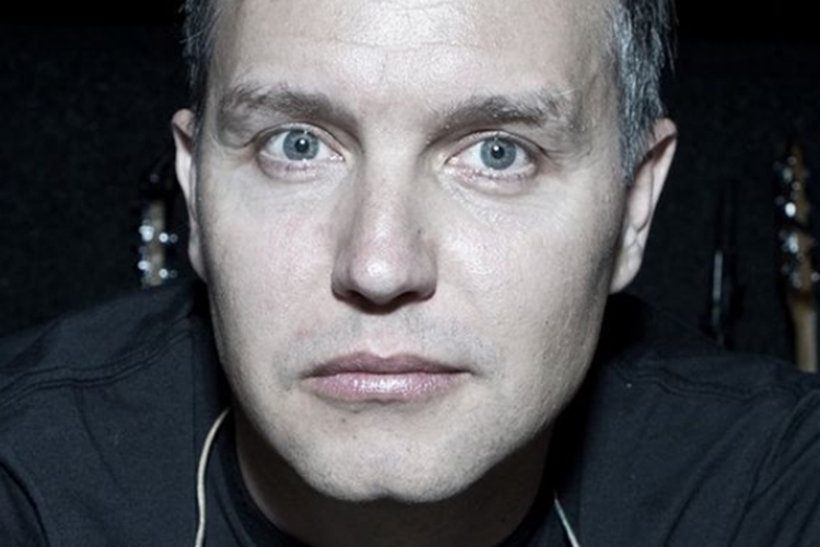 Mark Hoppus com câncer revela que fará um exame detalhado: “O resultado mostrará se viverei ou morrerei”