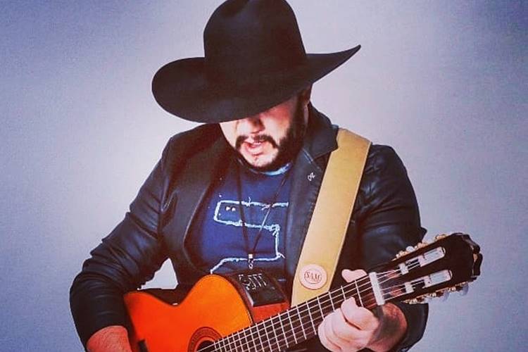 Cantor sertanejo Baduy