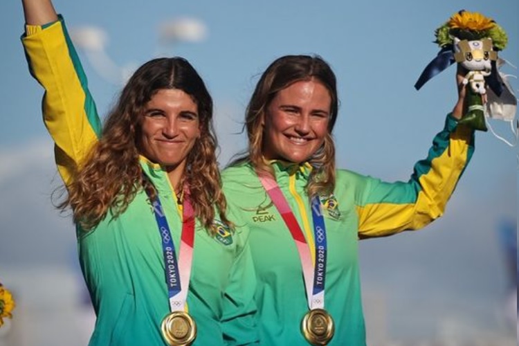 Martine Grael e Kahena Kunze (Foto: Reprodução/ Instagram Time Brasil)