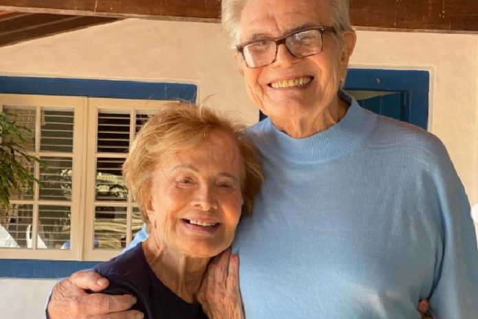 Tarcísio Meira e Gloria Menezes (Foto: Reprodução/ Instagram Maria Pugliese) Tarcísio Meira e Gloria Menezes (Foto: Reprodução/ Instagram Maria Pugliese)