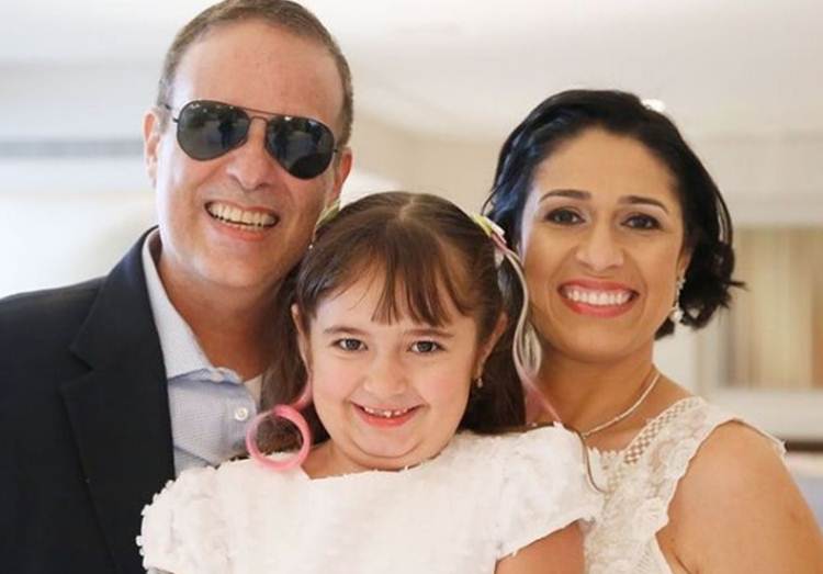 Dudu Braga com a mulher, Valeska, e a filha, Laura - Instagram