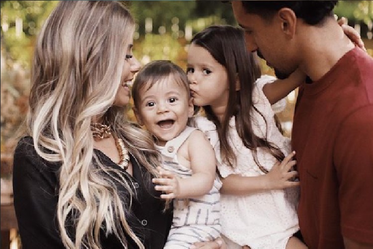 Carol Cabrino e Marquinhos (Foto: Instagram)