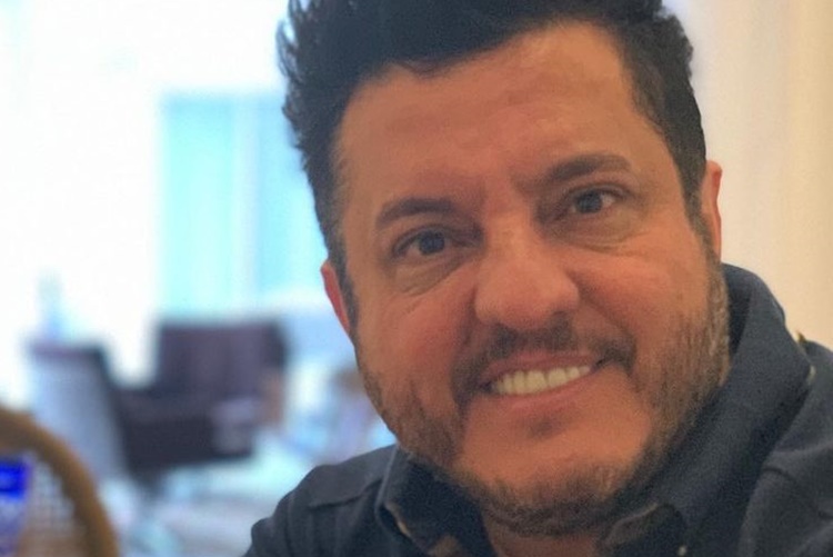 Sertanejo Bruno cantou no aniversário da mãe de Marilia Mendonça, três dias antes do acidente