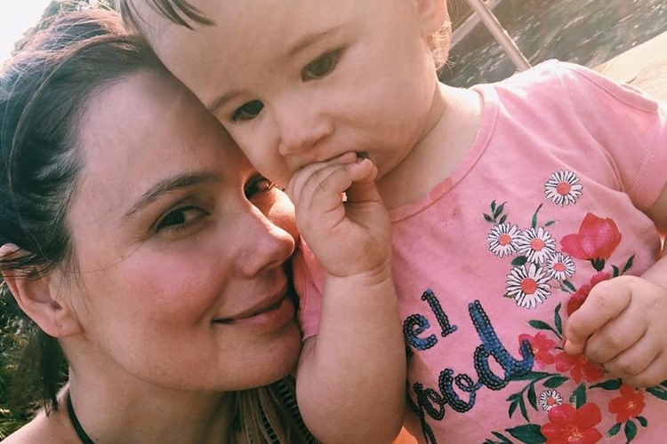 Nasce Chloé, segunda filha de Graziella Schmitt: “Tanta alegria”