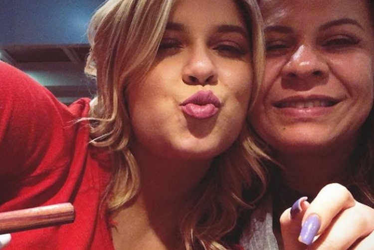 Marilia Mendonça e mãe dona Ruth reprodução Instagram