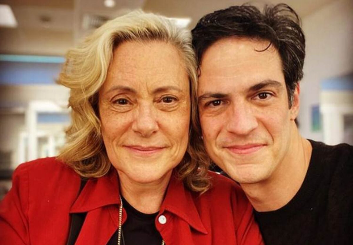 Mateus Solano celebra nova parceria com Elizabeth Savala - Portal Área VIP