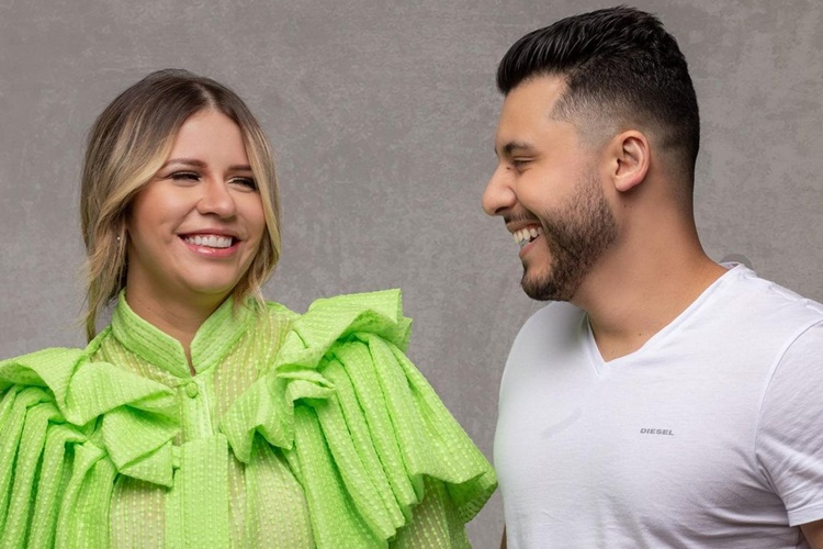 Murilo Huff desarquiva fotos com Marília Mendonça: “Minha gata”