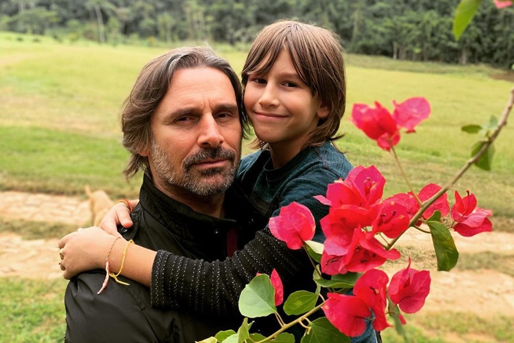 Murilo Rosa mostra festa de aniversário do filho Artur: “Momento tão gostoso em família”