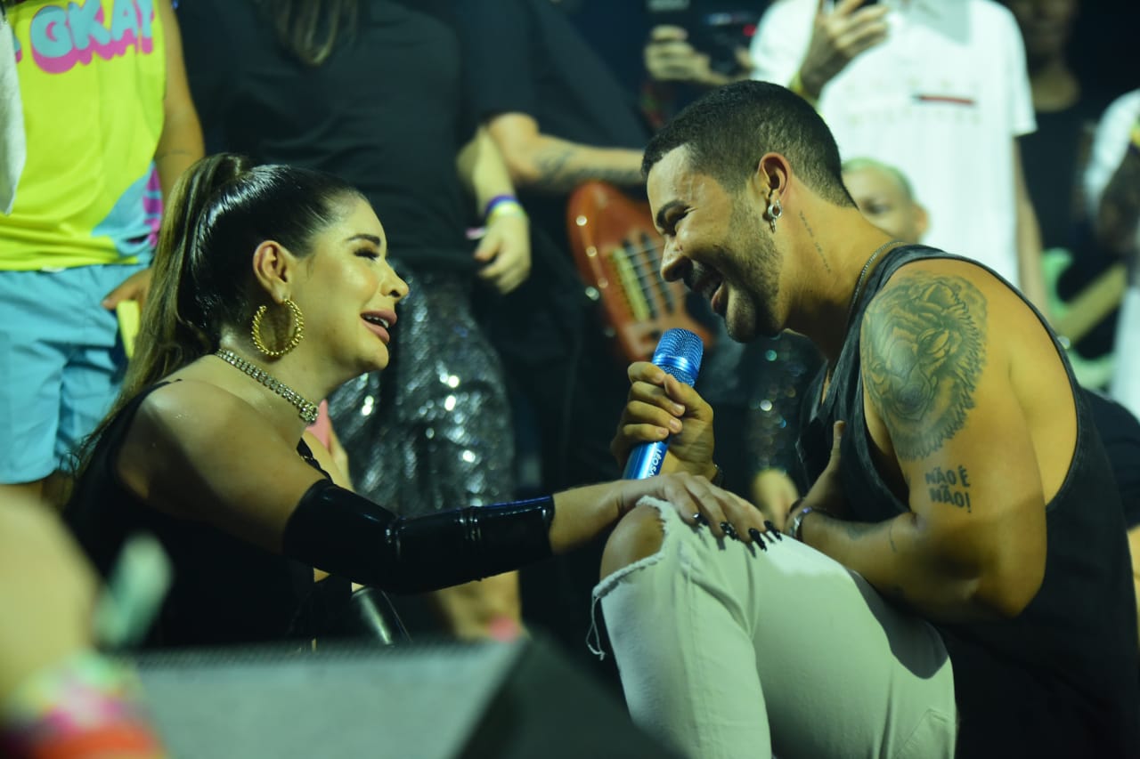 Carlinhos Maia e Gkay