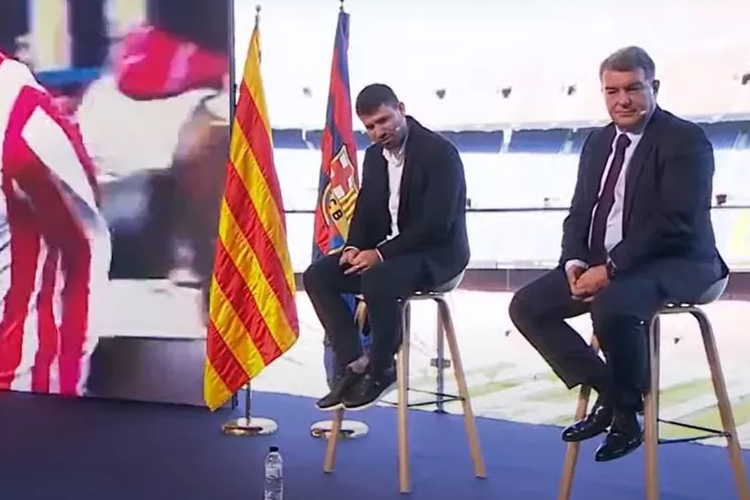 Jogador Agüero (Foto: Reprodução/Barça TV)