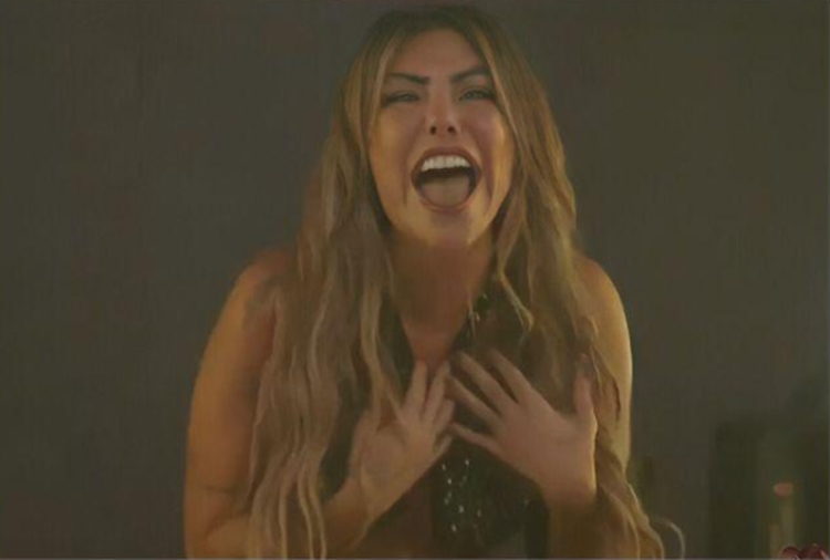 Liziane Gutierrez em A Fazenda Liziane Gutierrez em A Fazenda