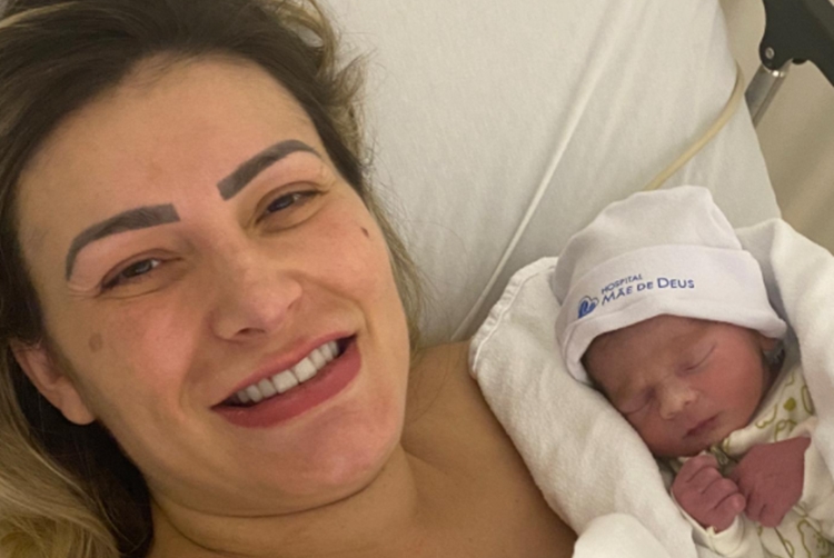 Andressa Urach e Leon Andressa Urach e Leon