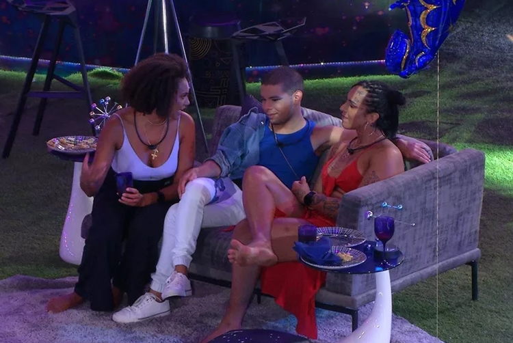 Jessilane, Linn e Vinicius no BBB22 Jessilane, Linn e Vinicius no BBB22