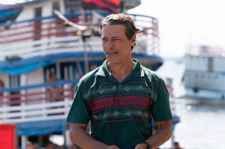 Seiva Bruta no Oscar 2022 Luiz Carlos Vasconcelos, em cena do filme 'Seiva bruta' Foto: Marcel Favery / Divulgação