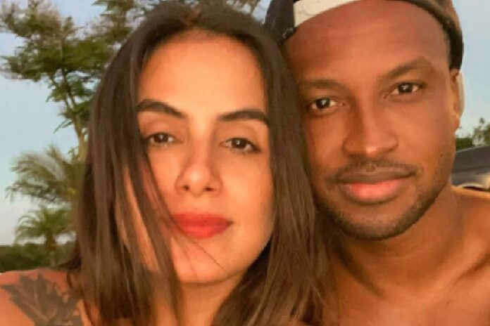 Thiaguinho e Carol Peixinho (Foto: Reprodução Instagram) Thiaguinho e Carol Peixinho (Foto: Reprodução Instagram)