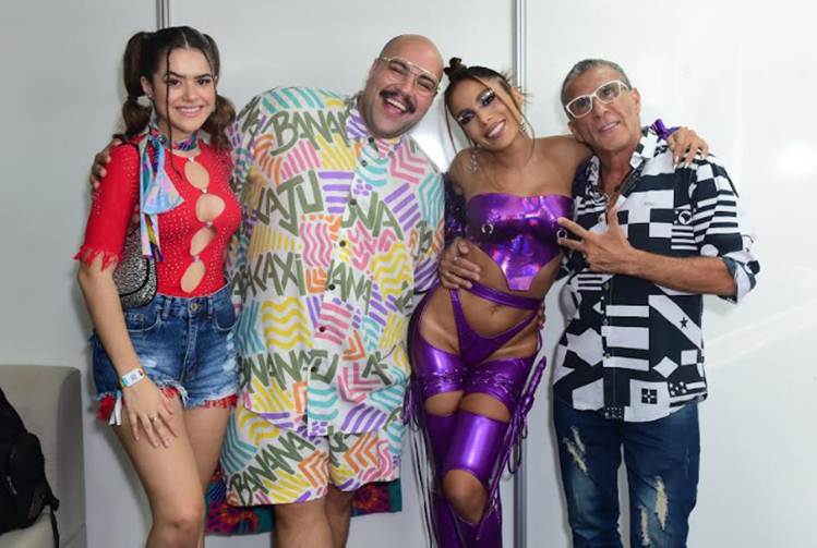 Tiago Abravanel Carnaval com Maisa, Anitta - Ag News Leo Franco