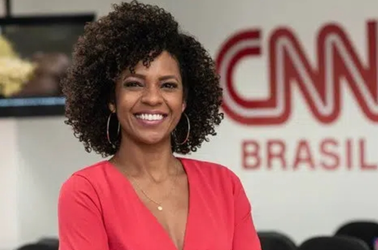 Luciana Barreto, jornalista da CNN Brasil, é internada às pressas