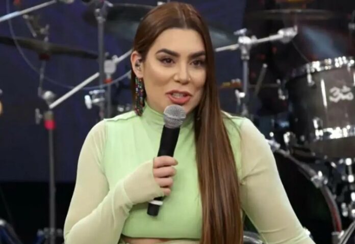 Naiara Azevedo no 'Altas Horas' Naiara Azevedo no 'Altas Horas'