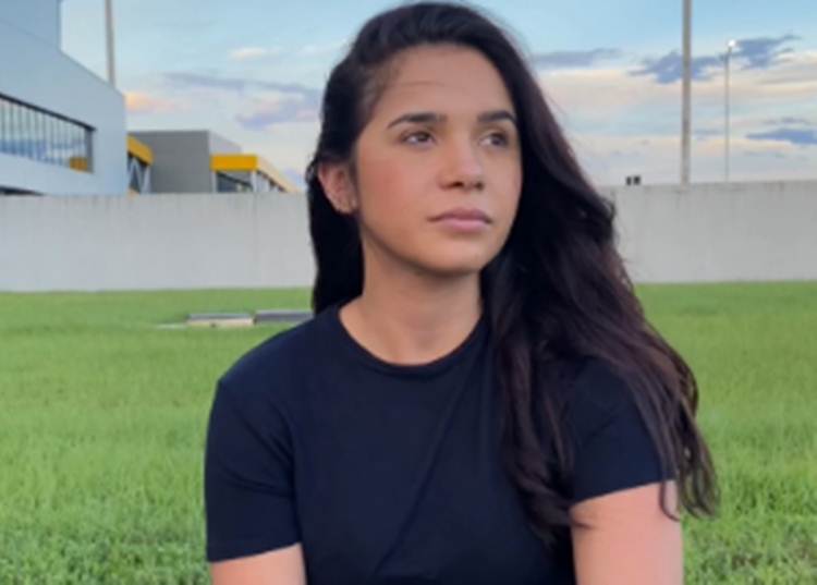 Gizelly Bicalho - Instagram