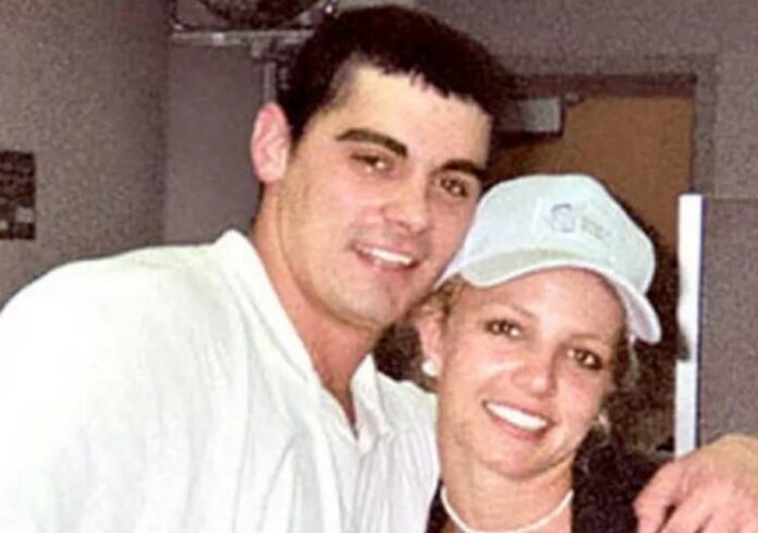 Britney Spears e o ex-marido, Jason Alexander - Reprodução